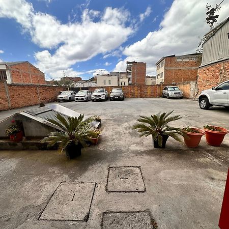 Hotel Coronel Cuenca Eksteriør bilde